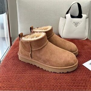 UGG Classic Ultra Mini Boots chestnut